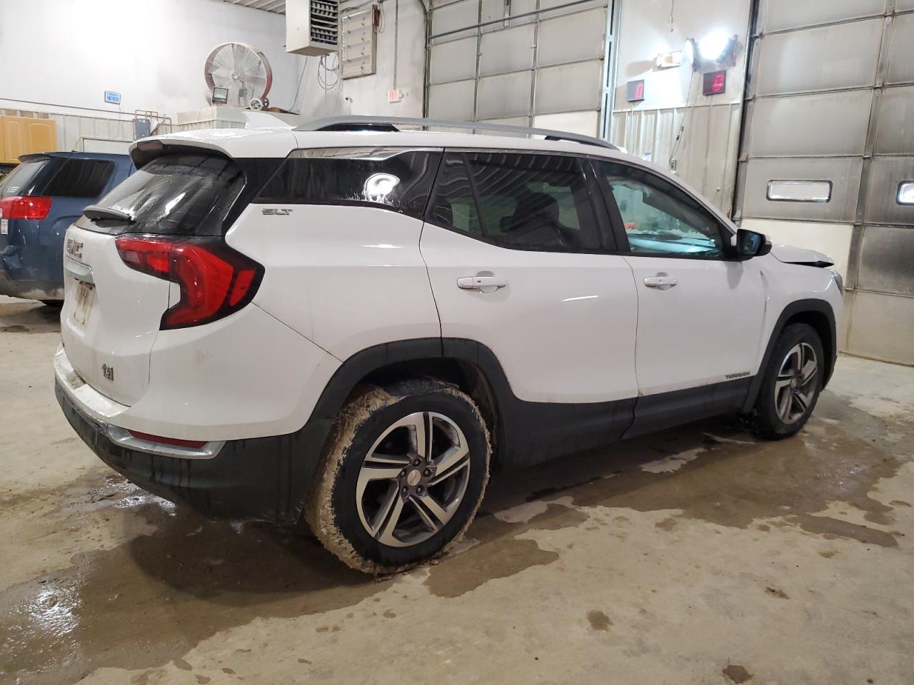 2018 GMC TERRAIN SL - Image 3