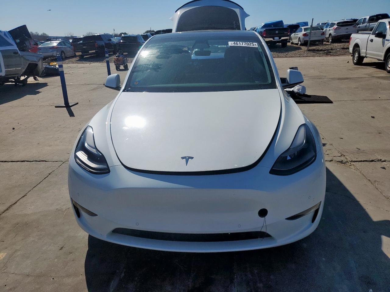 2022 TESLA MODEL Y - Фото 5