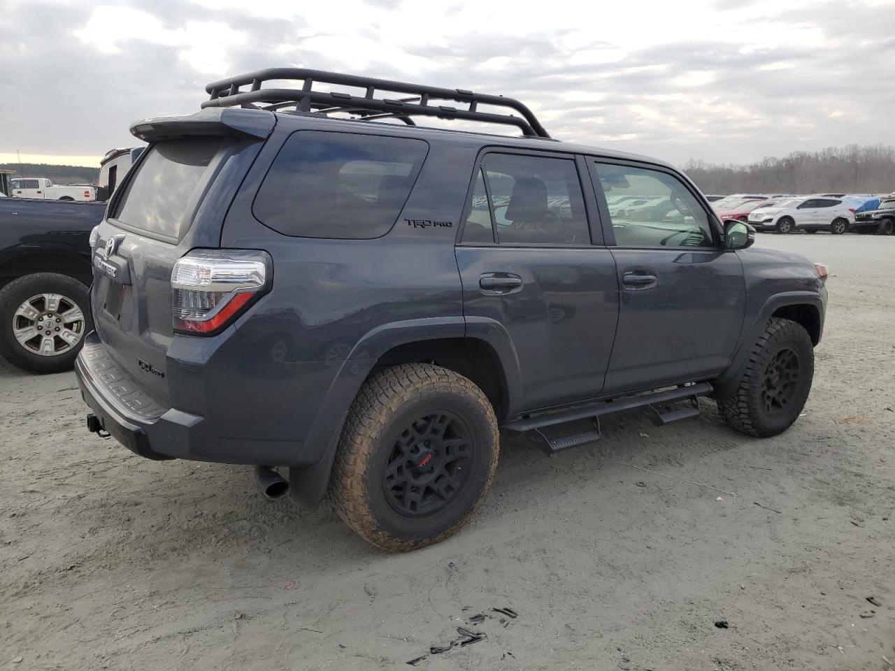 2024 TOYOTA 4RUNNER SR - Image 3