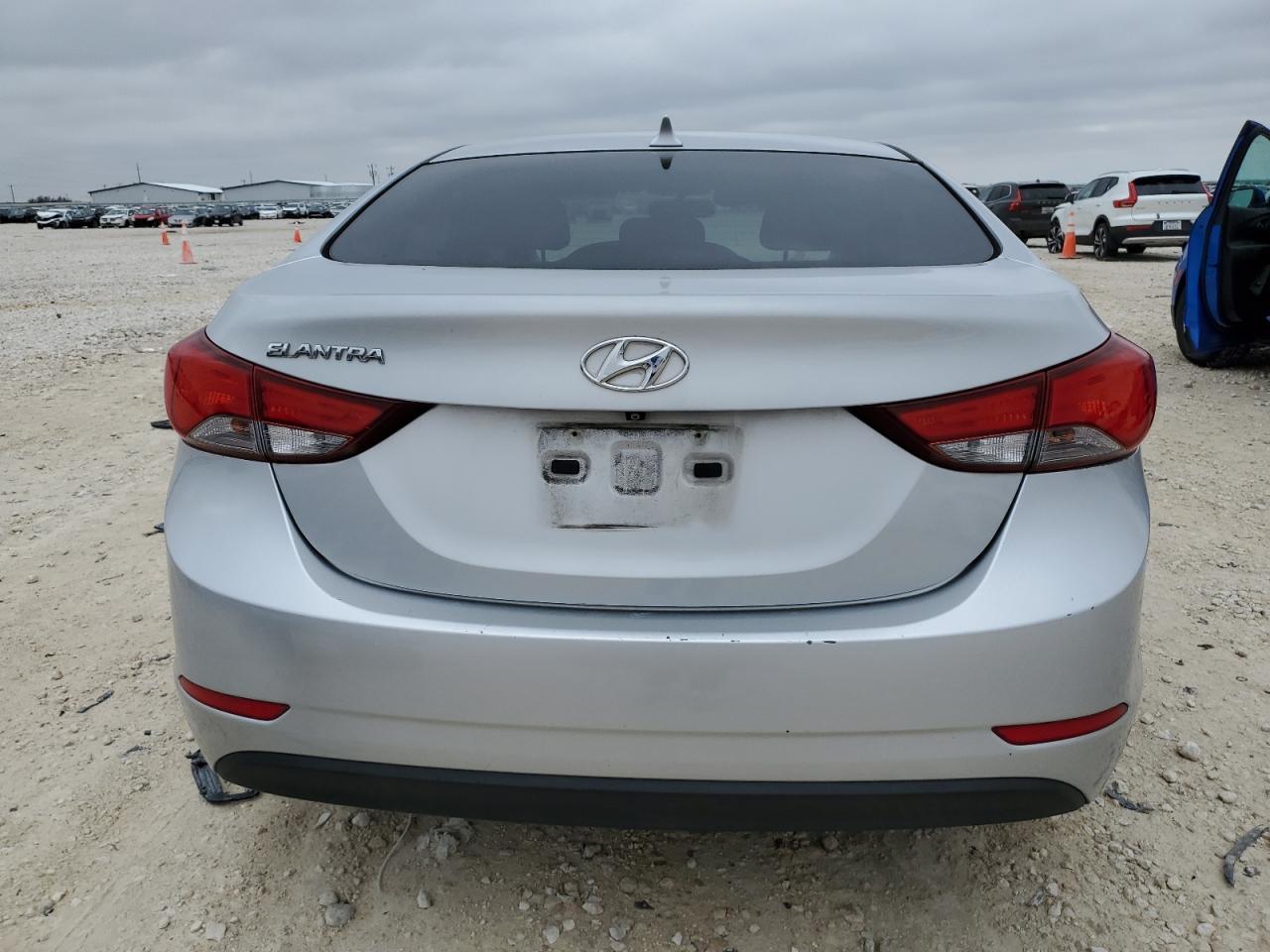 2014 HYUNDAI ELANTRA SE - Фото 6