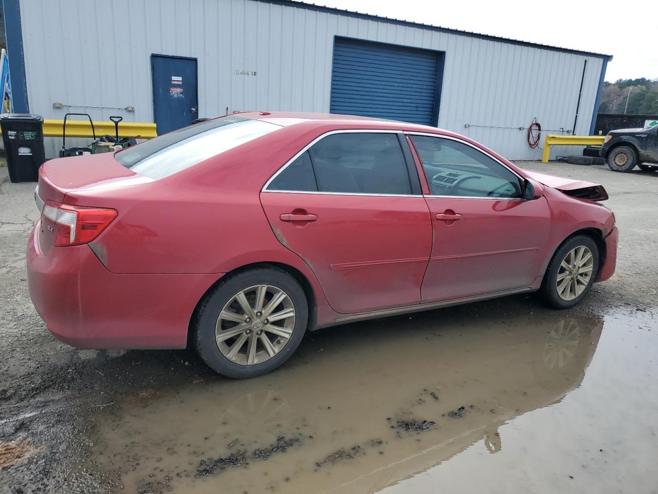 2013 TOYOTA CAMRY L - Фото 3