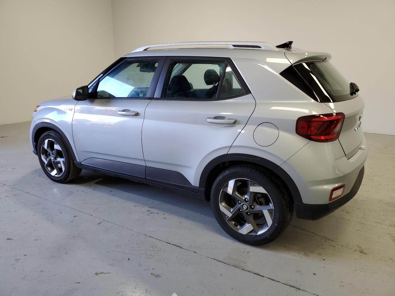 2021 HYUNDAI VENUE SEL - Фото 2