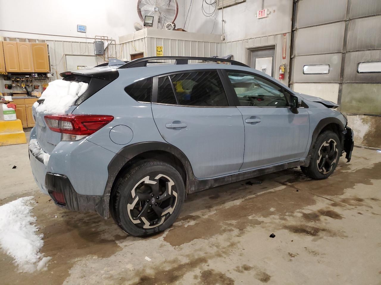 2021 SUBARU CROSSTREK - Фото 3