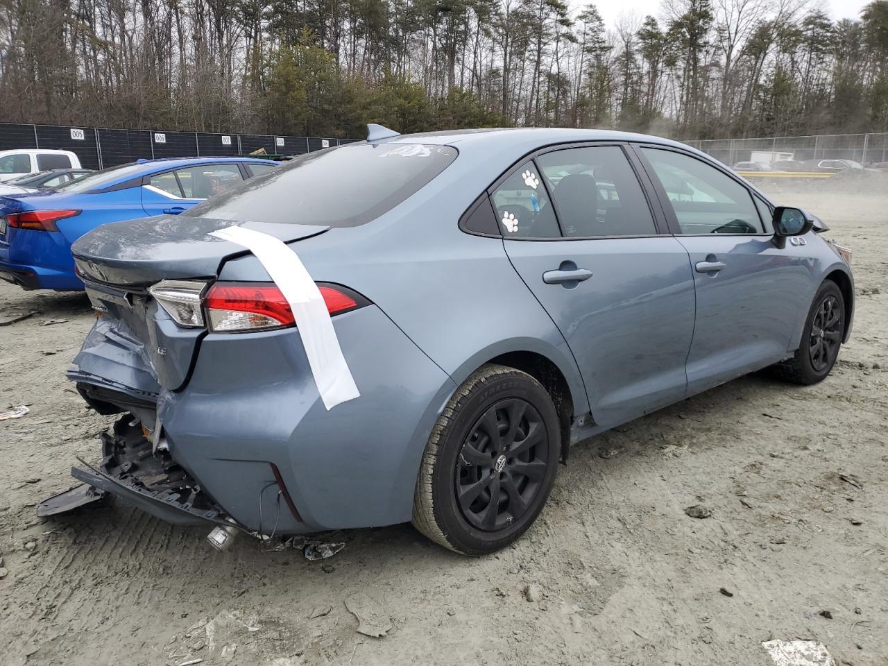 2020 TOYOTA COROLLA LE - Фото 3