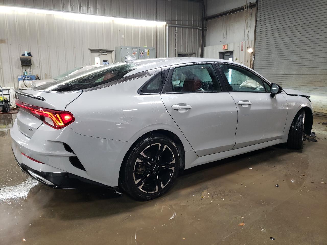 2023 KIA K5 GT LINE - Фото 3
