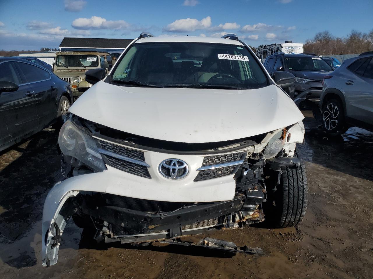 2015 TOYOTA RAV4 LE - Фото 5