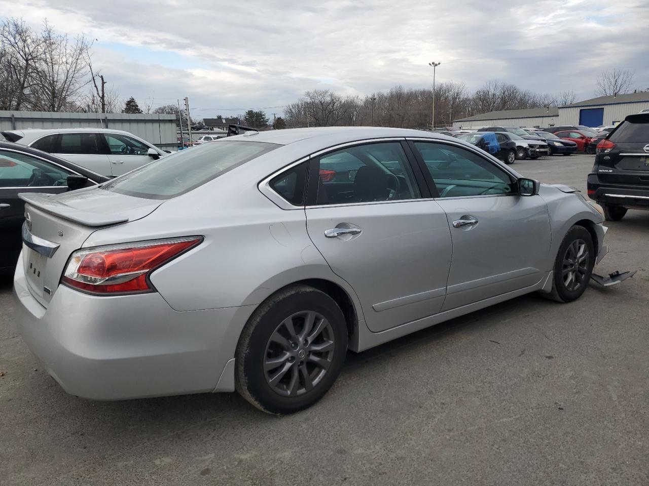 2015 NISSAN ALTIMA 2.5 - Фото 3