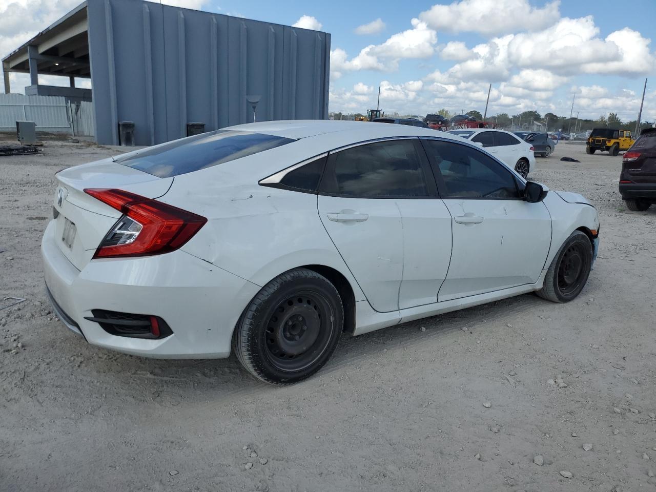 2019 HONDA CIVIC LX - Image 3