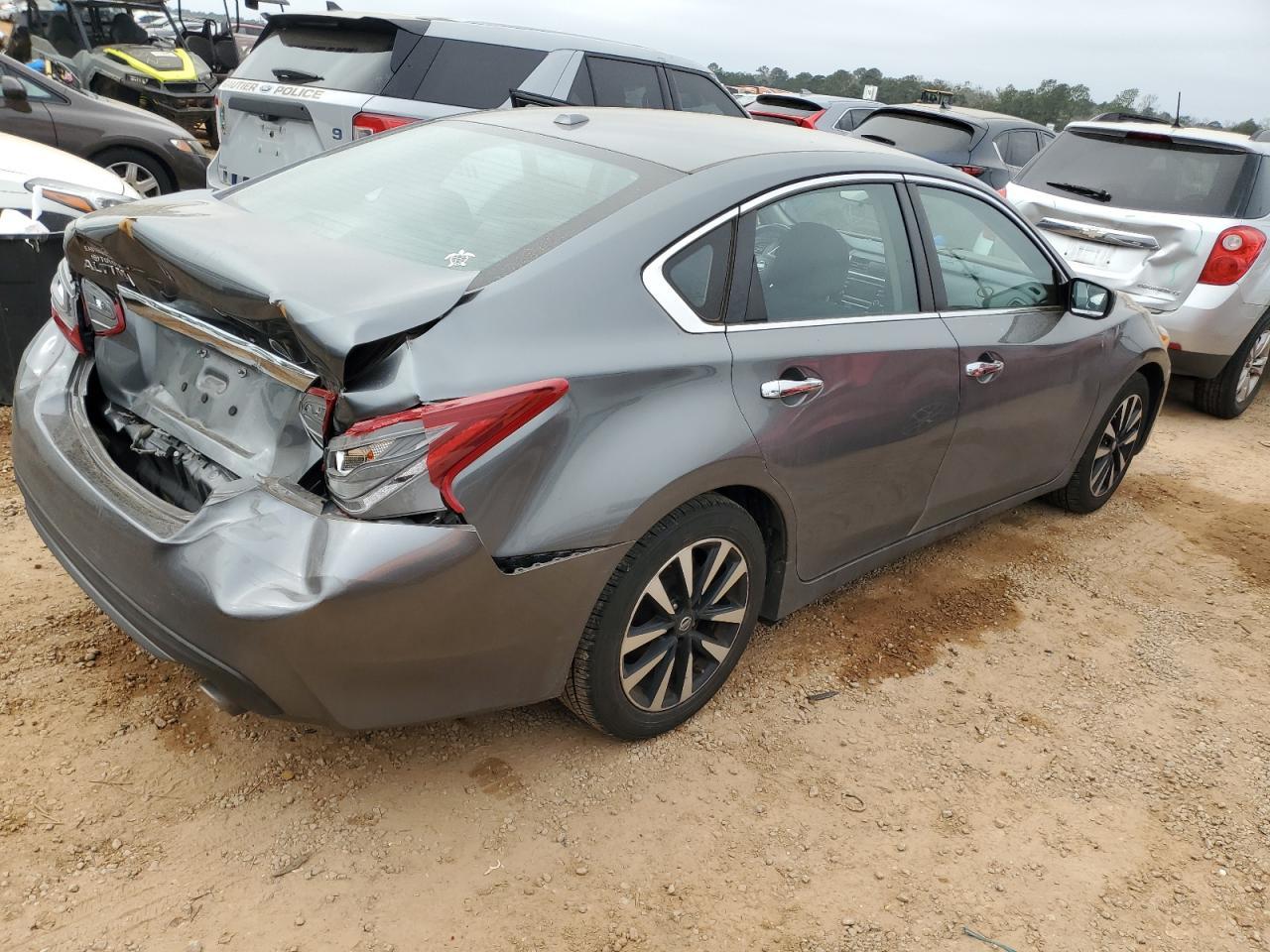 2018 NISSAN ALTIMA 2.5 - Фото 3
