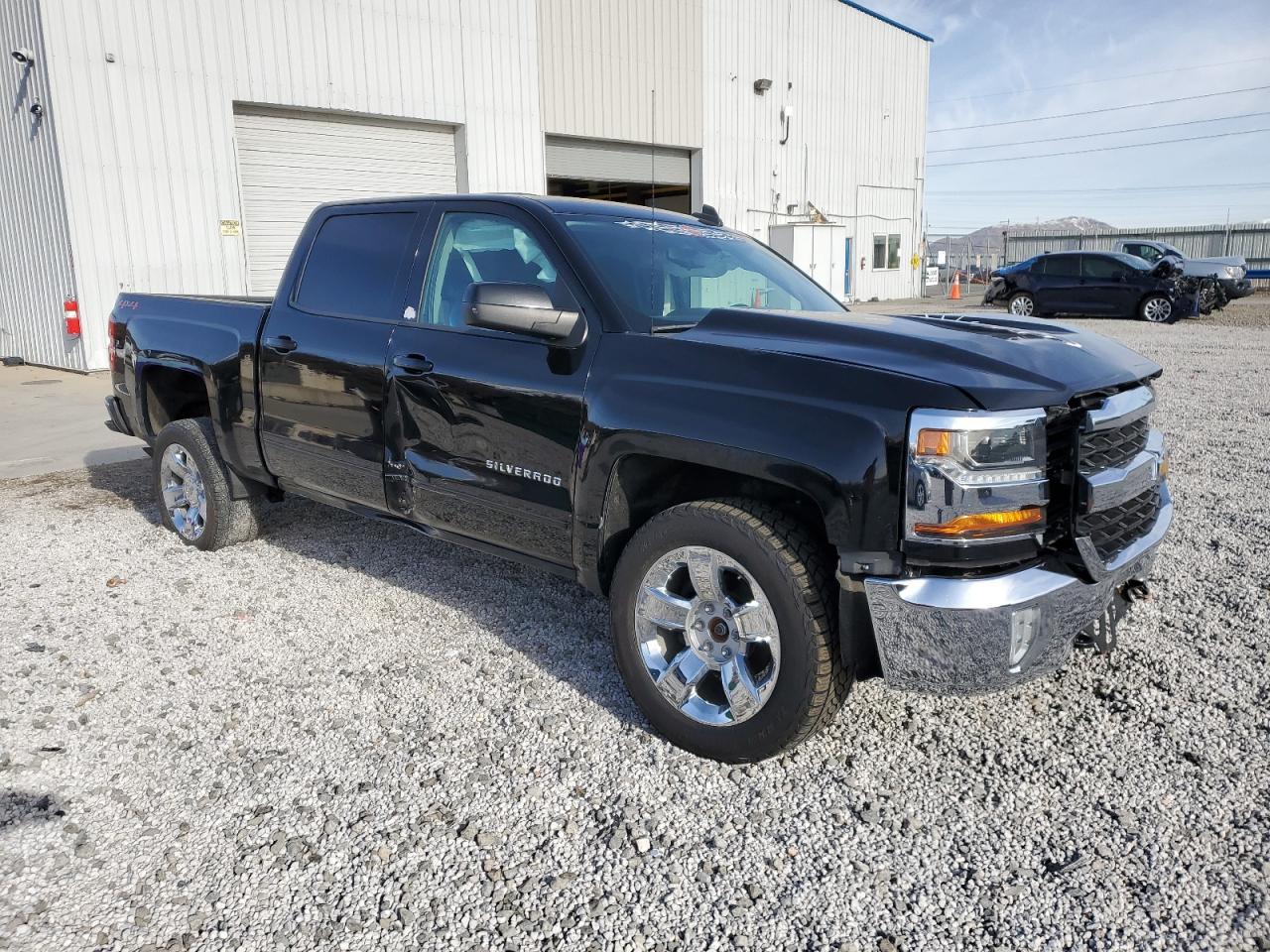2018 CHEVROLET SILVERADO - Image 4