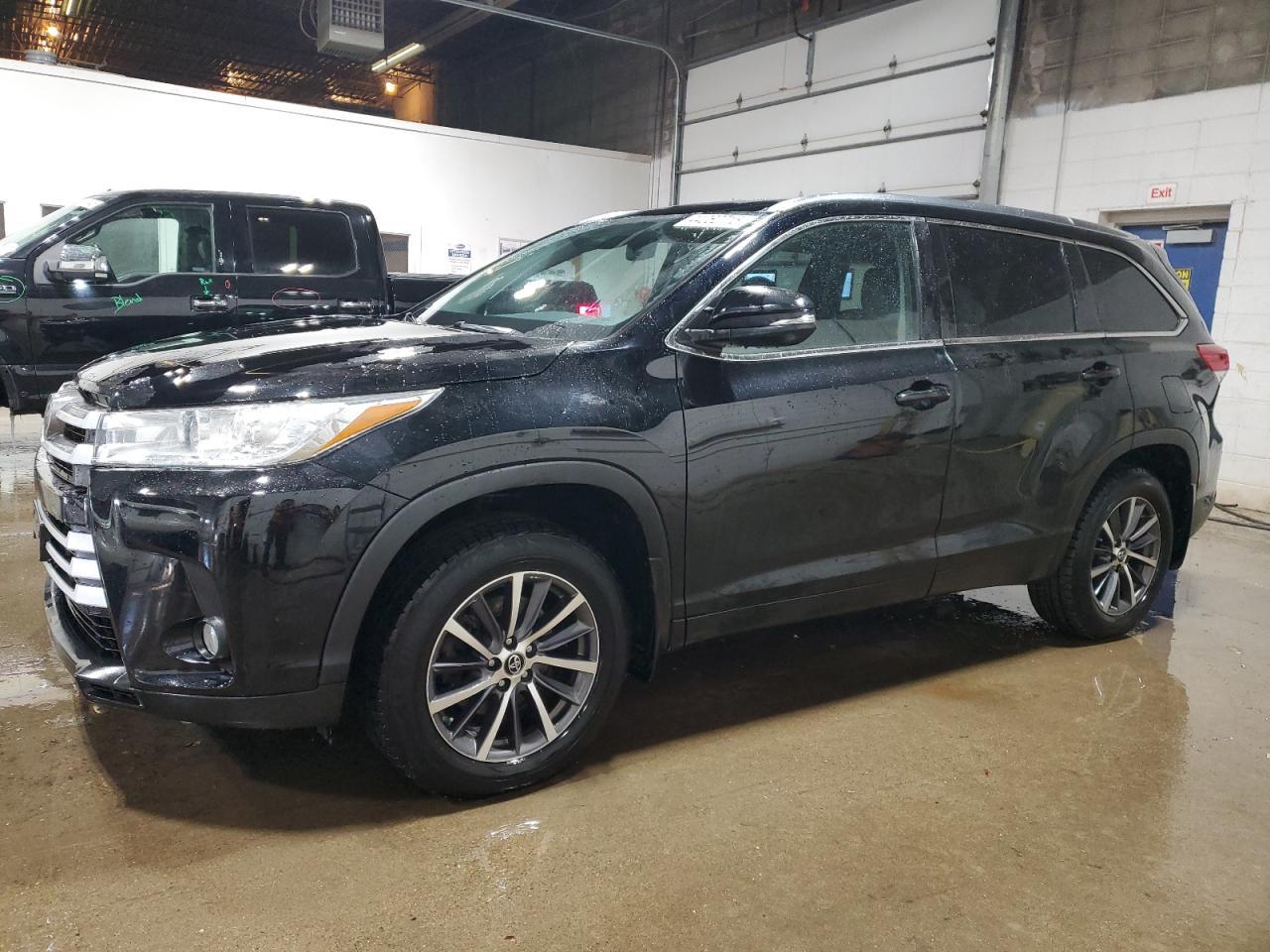 2018 TOYOTA HIGHLANDER
