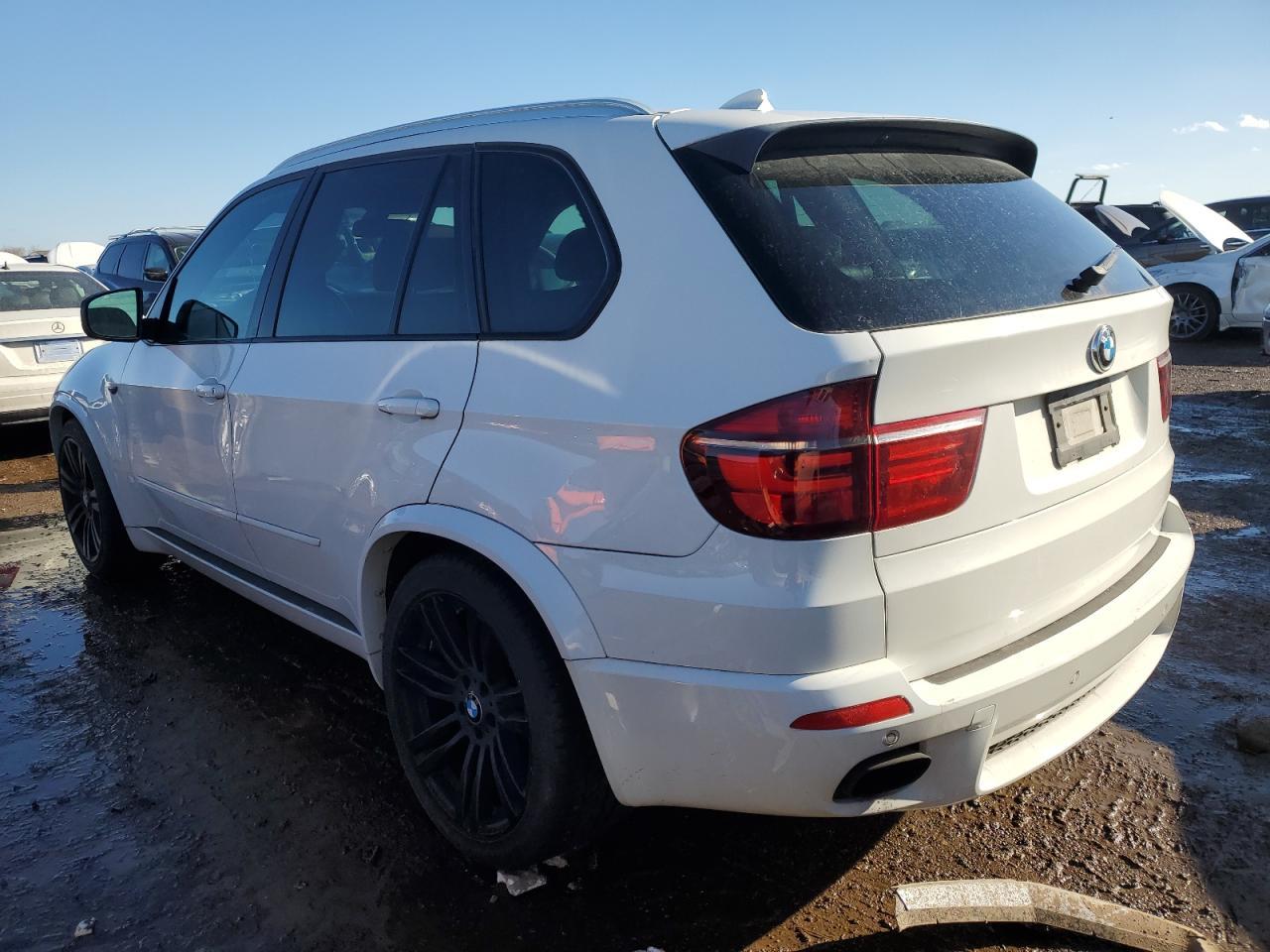 2013 BMW X5 XDRIVE3 - Фото 2