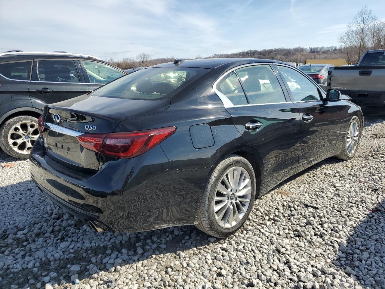 2019 INFINITI Q50 LUXE - Image 3