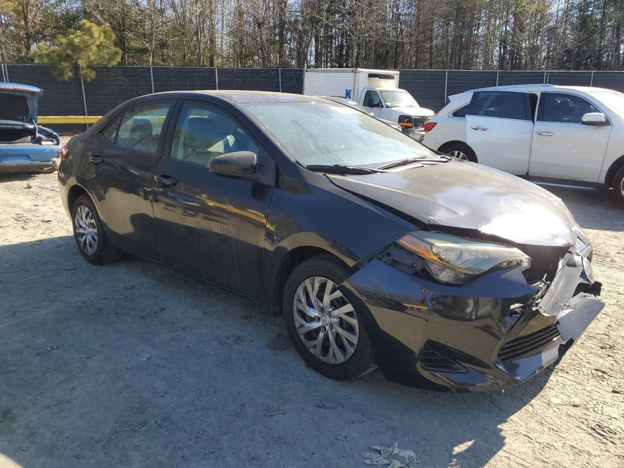 2018 TOYOTA COROLLA L - Image 4