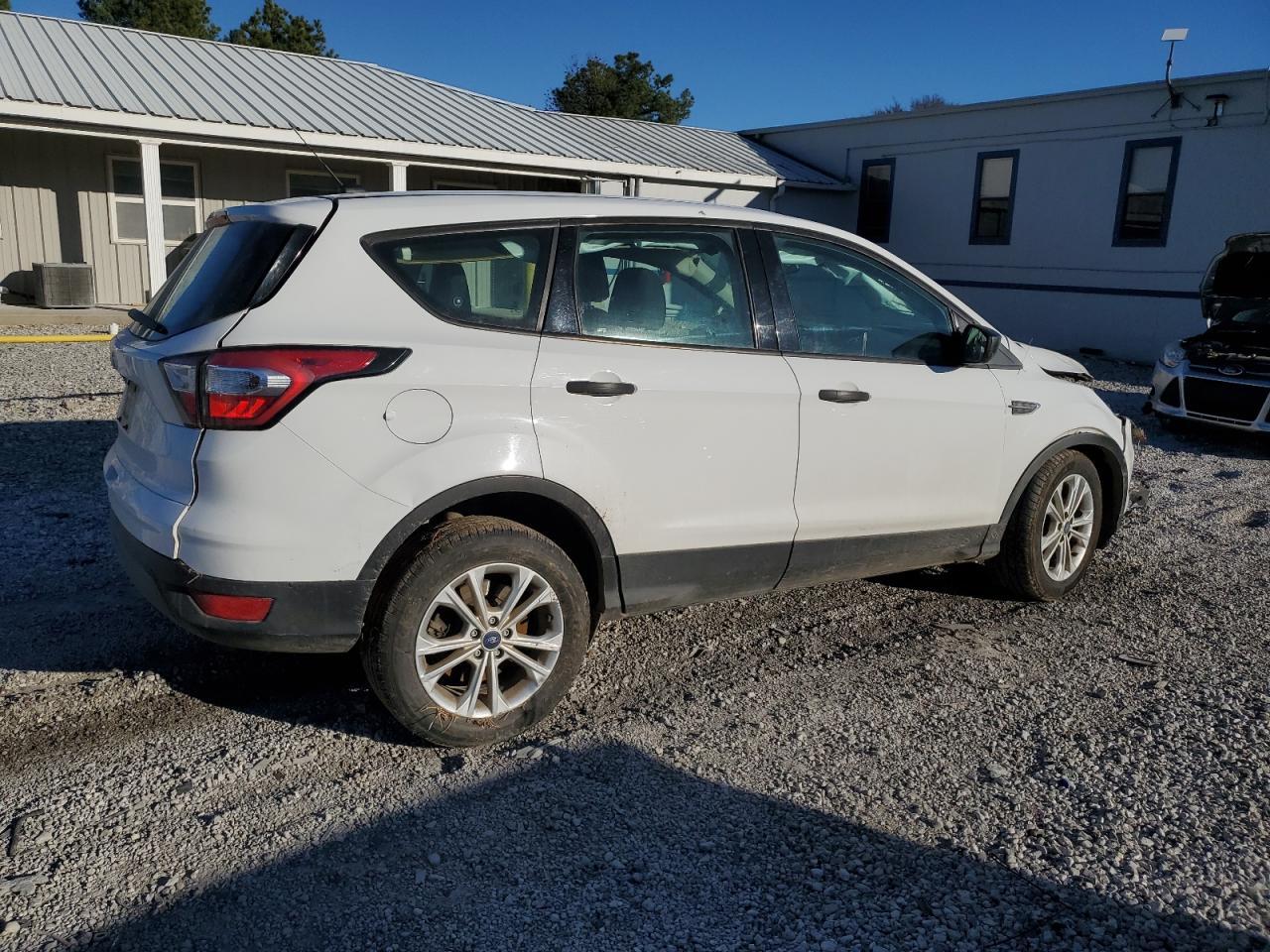 2017 FORD ESCAPE S - Image 3