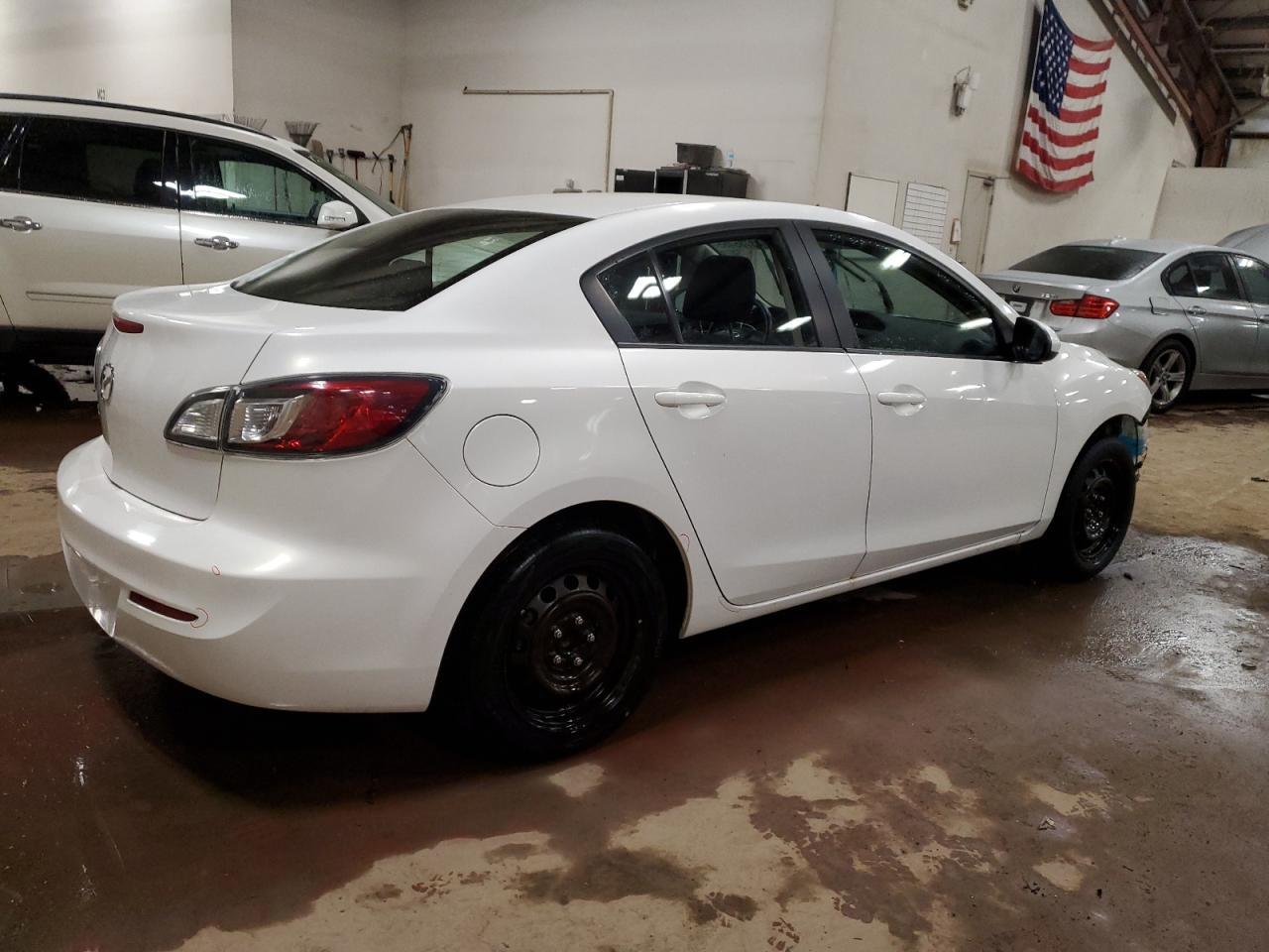 2013 MAZDA 3 I - Фото 3