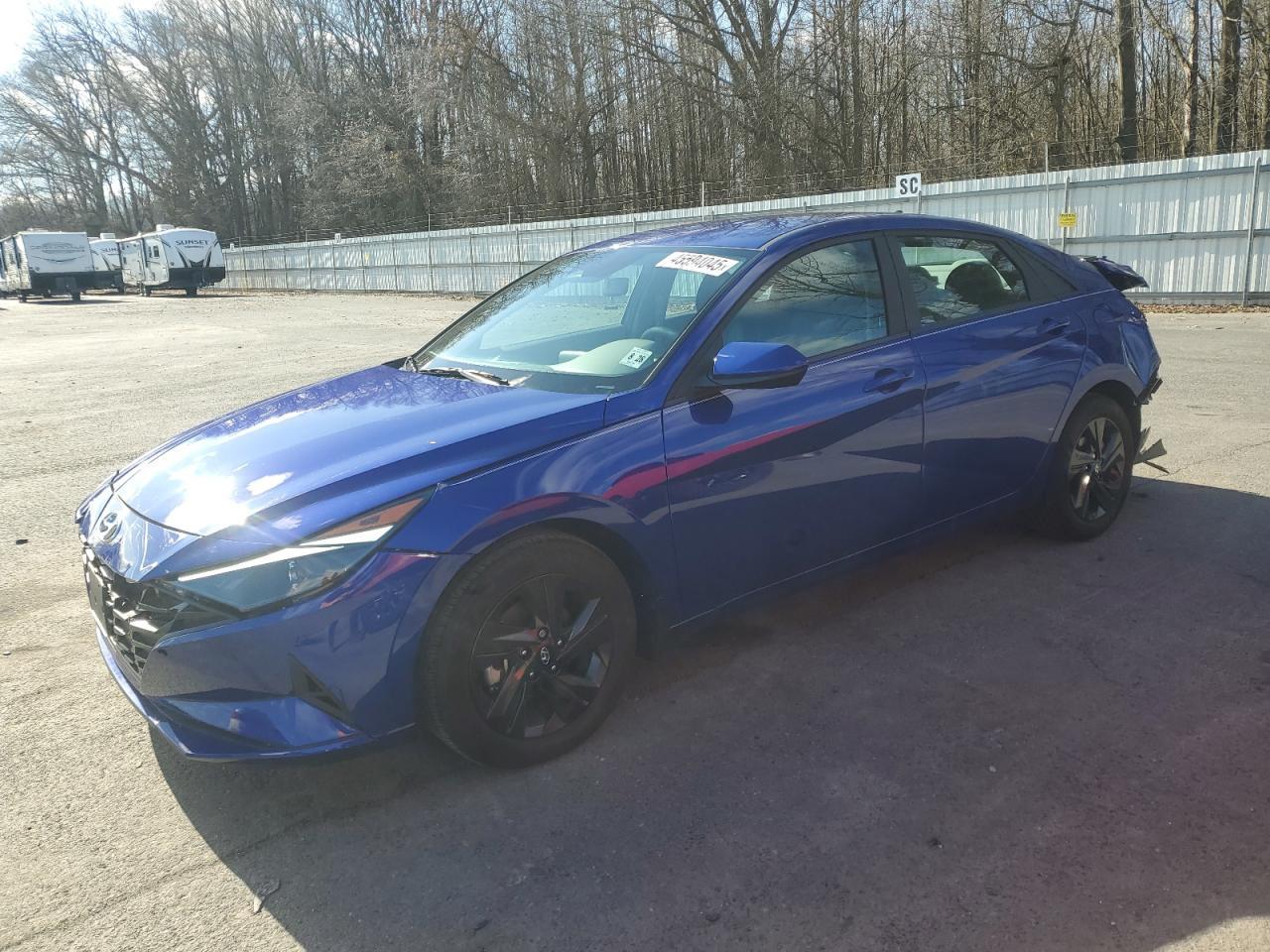 2023 HYUNDAI ELANTRA SE