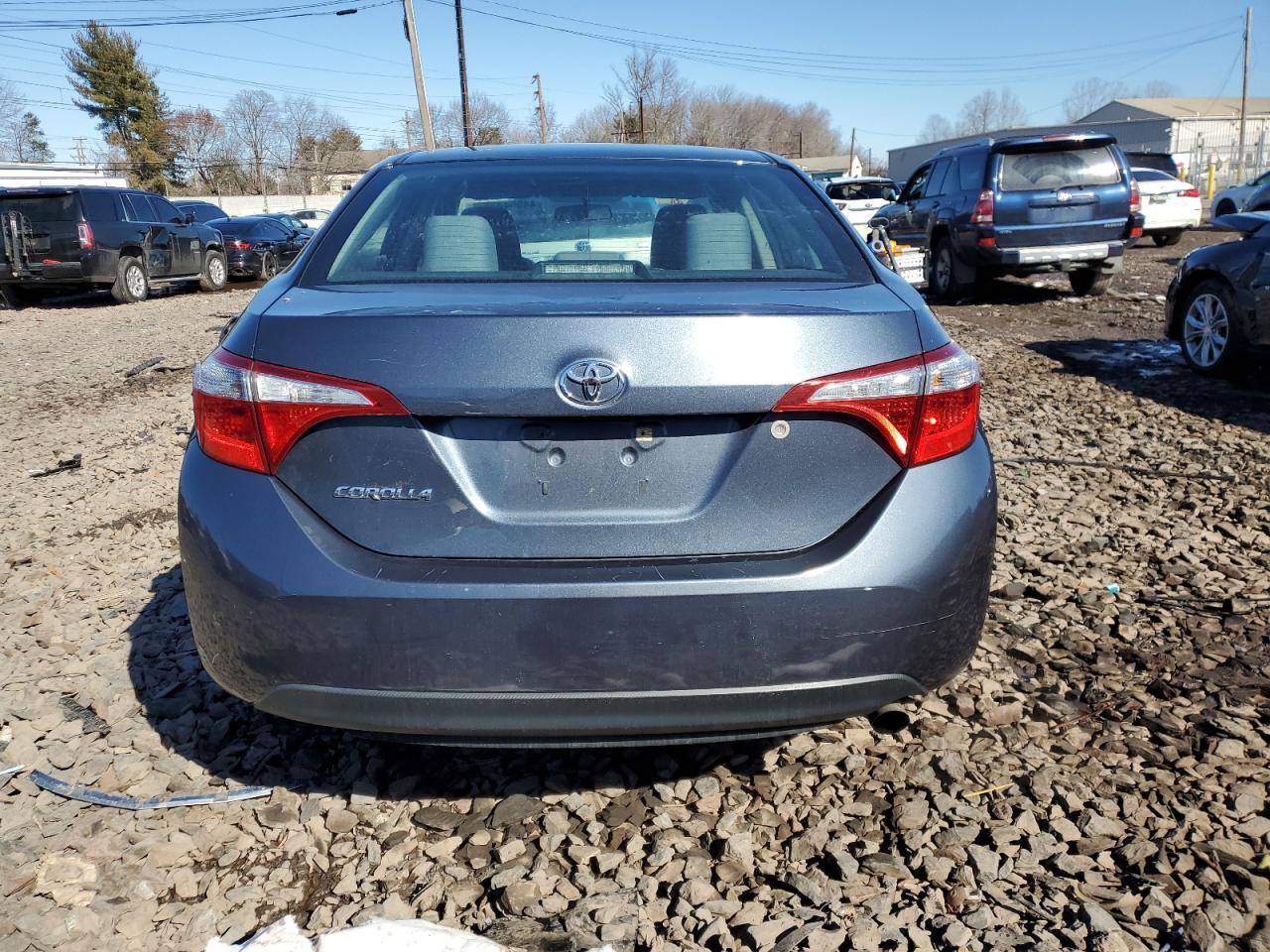 2015 TOYOTA COROLLA L - Фото 6