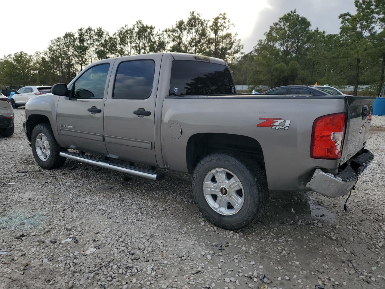 2012 CHEVROLET SILVERADO - Image 2