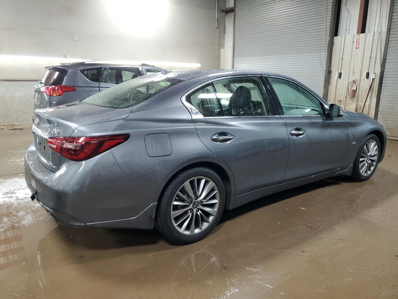2018 INFINITI Q50 LUXE - Image 3