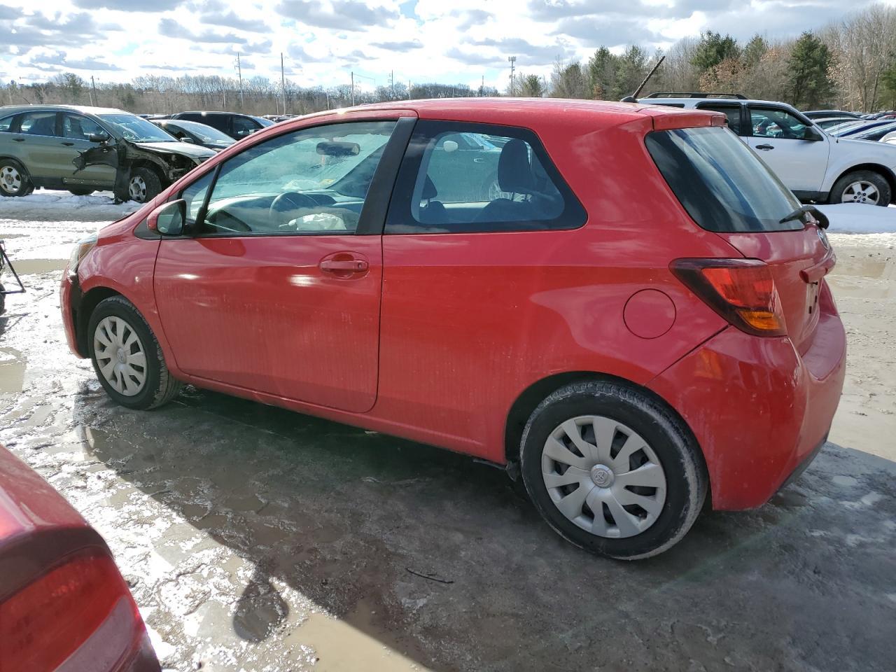 2015 TOYOTA YARIS - Фото 2