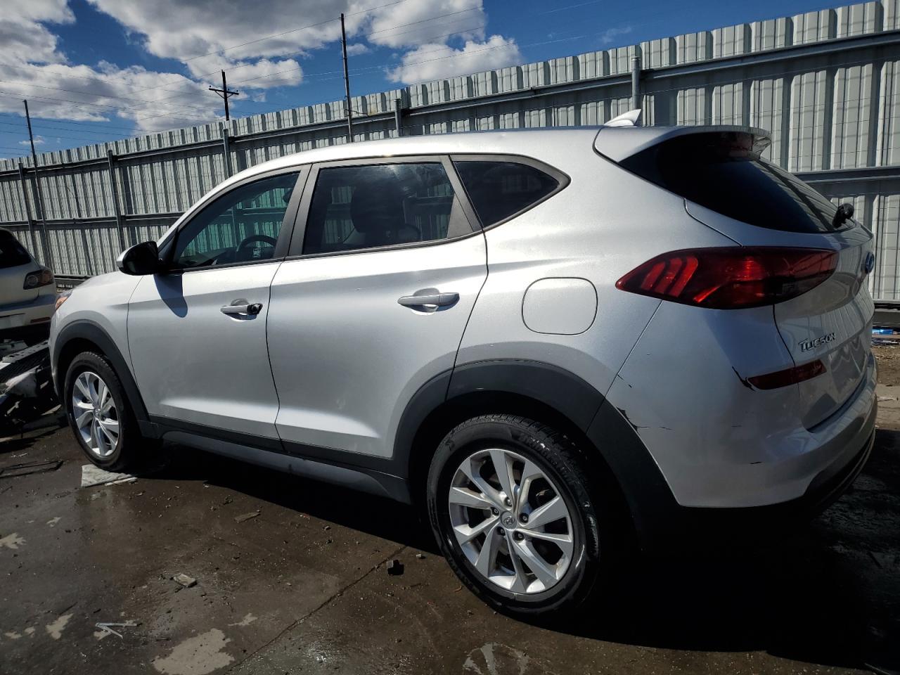 2019 HYUNDAI TUCSON SE - Фото 2