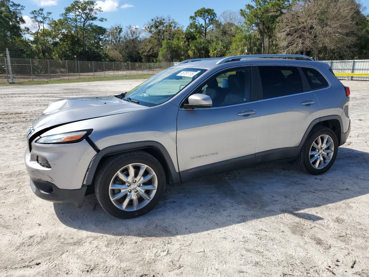 2017 JEEP CHEROKEE L