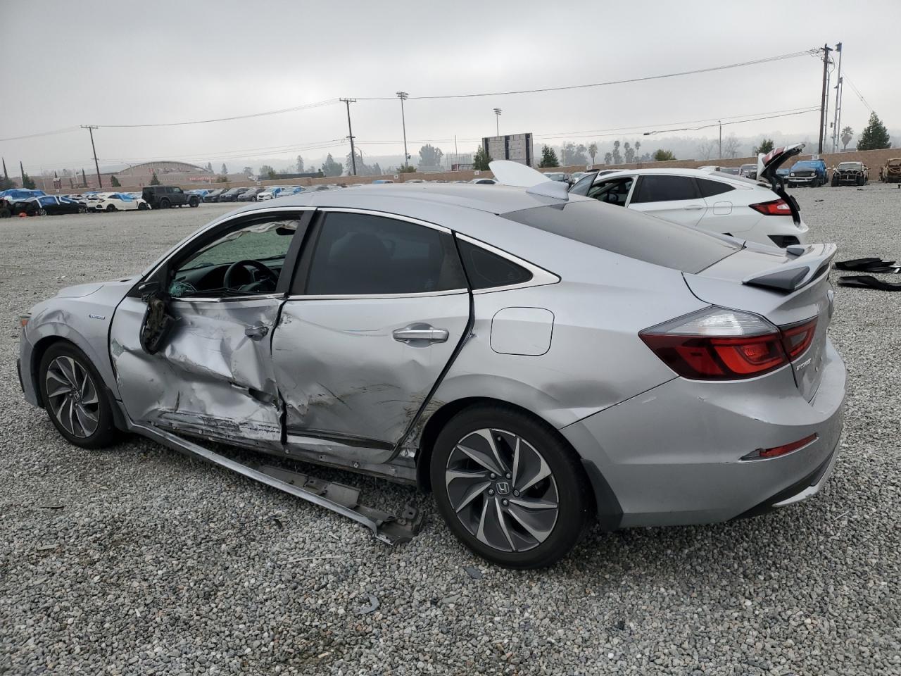 2019 HONDA INSIGHT TO - Фото 2