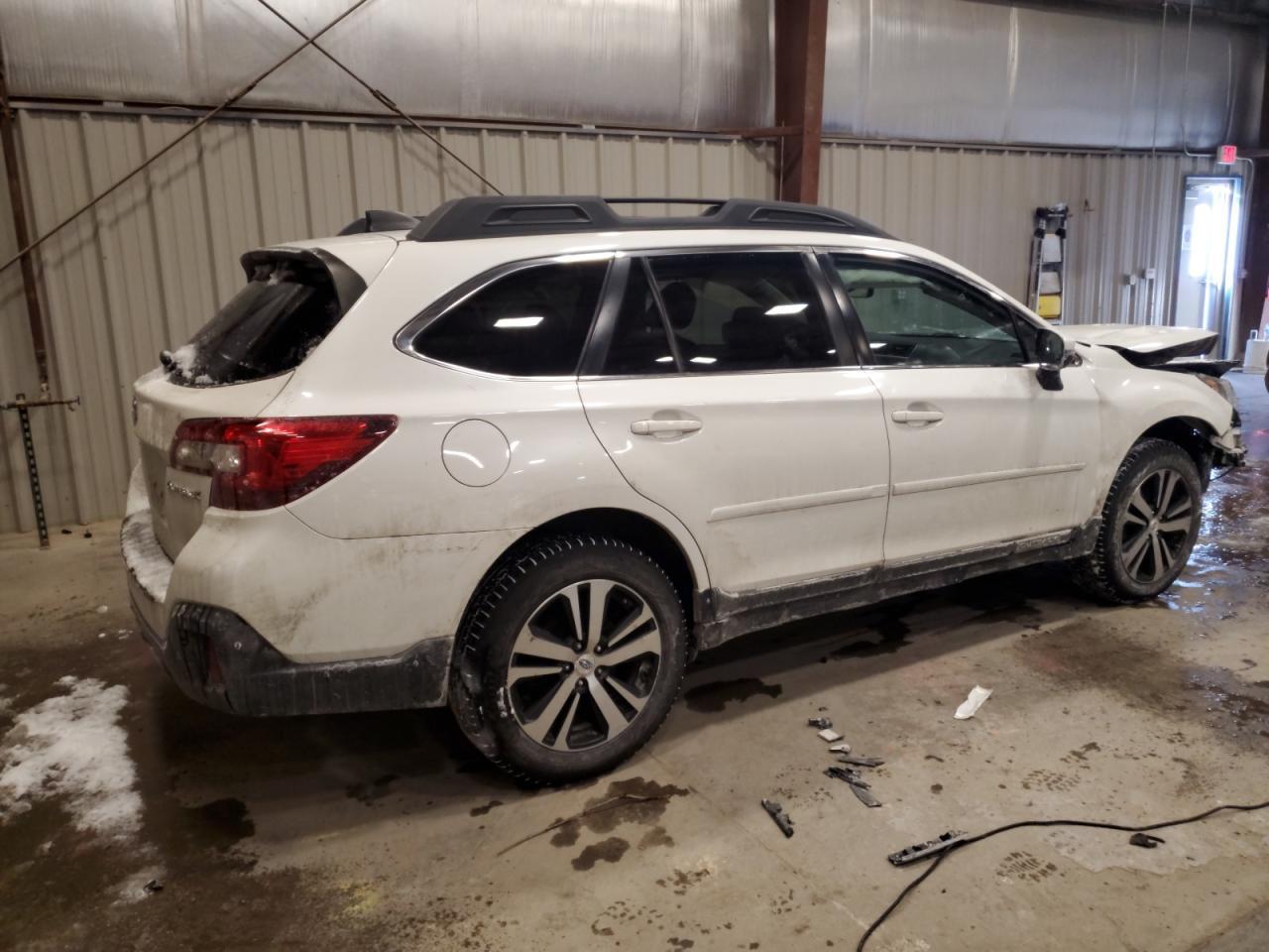2018 SUBARU OUTBACK 2. - Фото 3