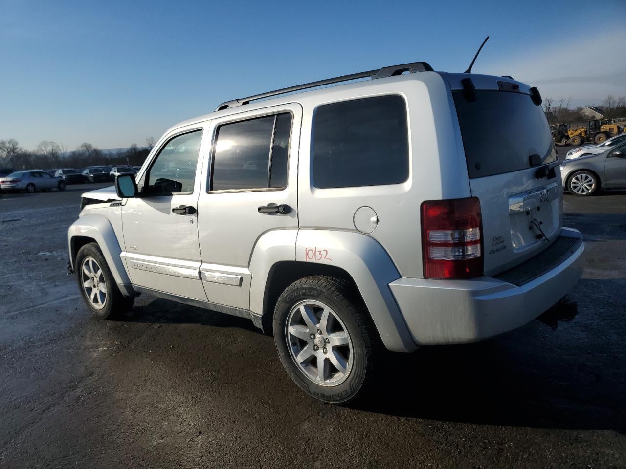 2012 JEEP LIBERTY SP - Image 2