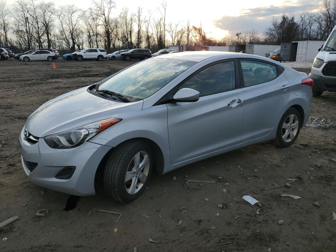 2011 HYUNDAI ELANTRA GL
