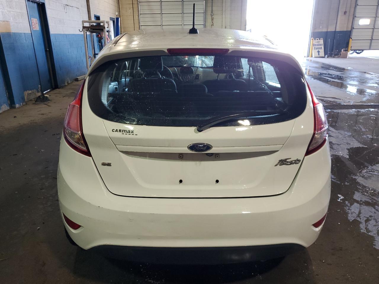 2019 FORD FIESTA SE - Image 6