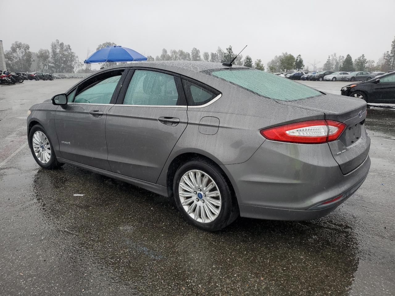 2013 FORD FUSION SE - Фото 2