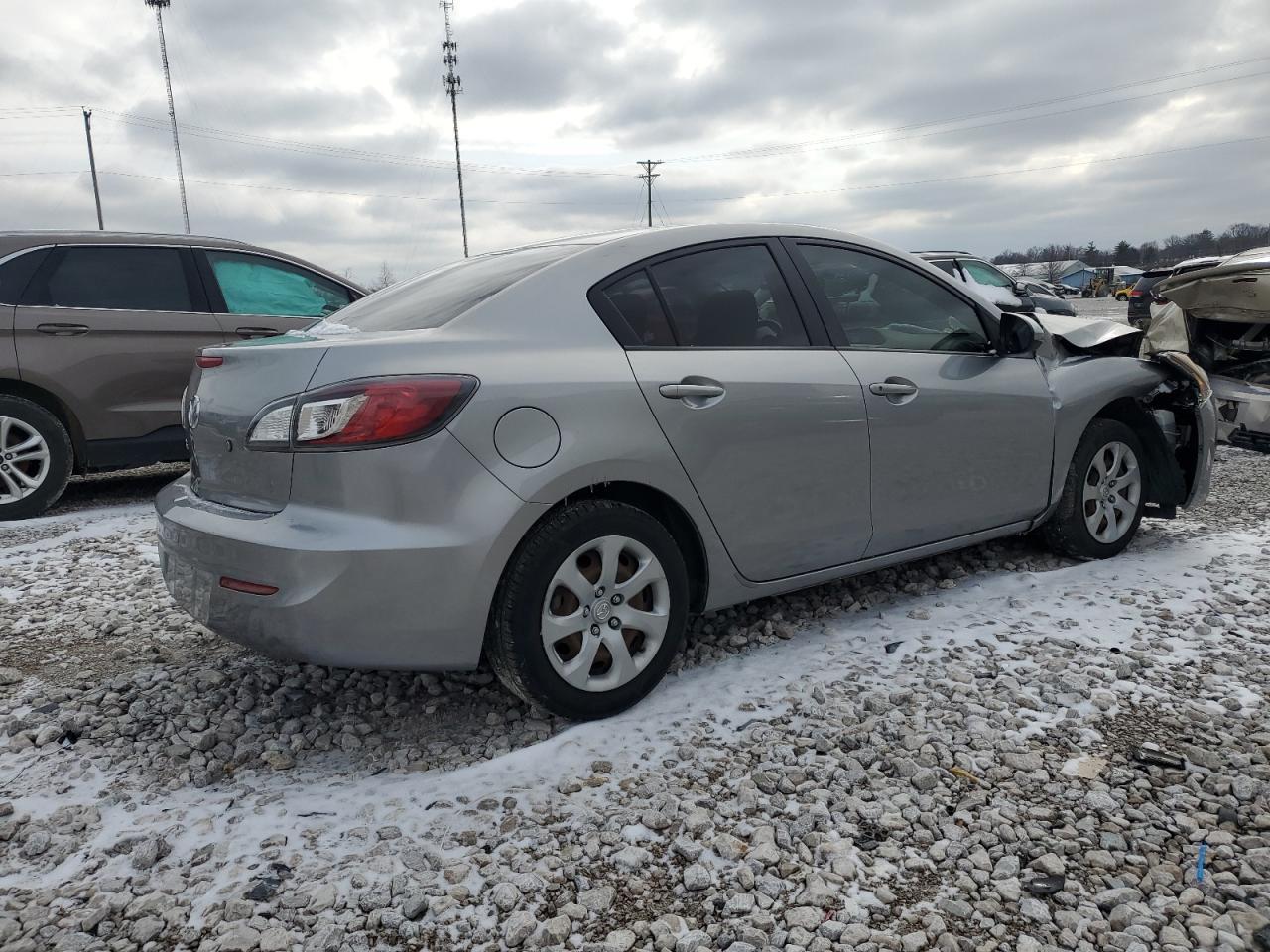 2013 MAZDA 3 I - Фото 3