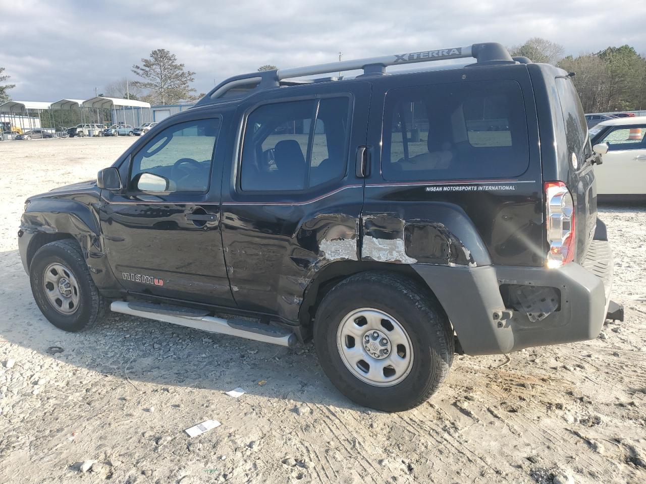 2012 NISSAN XTERRA OFF - Image 2