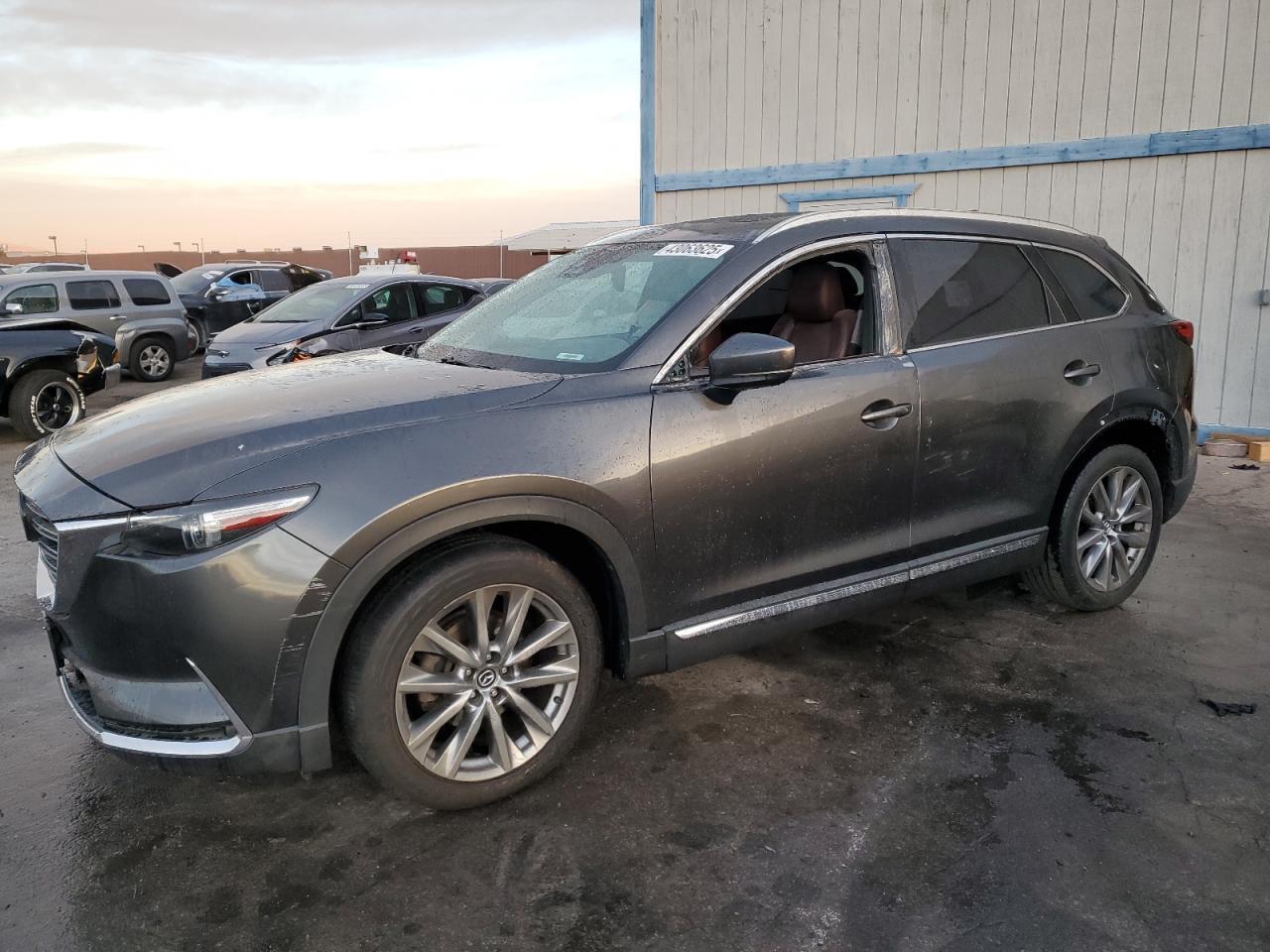 2017 MAZDA CX-9 SIGNA car image