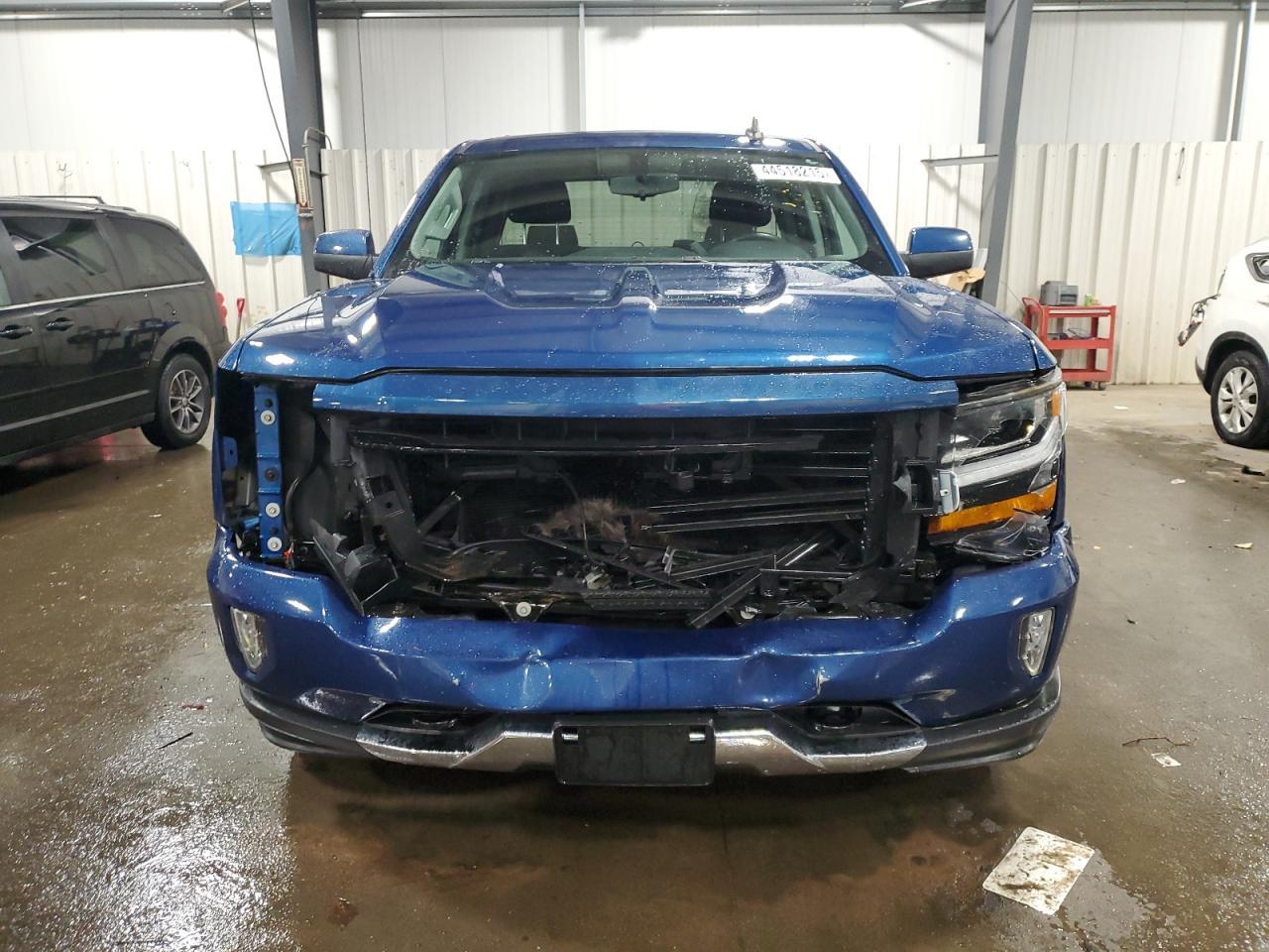 2019 CHEVROLET SILVERADO - Фото 5