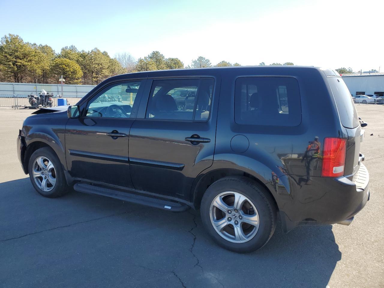 2015 HONDA PILOT EX - Фото 2
