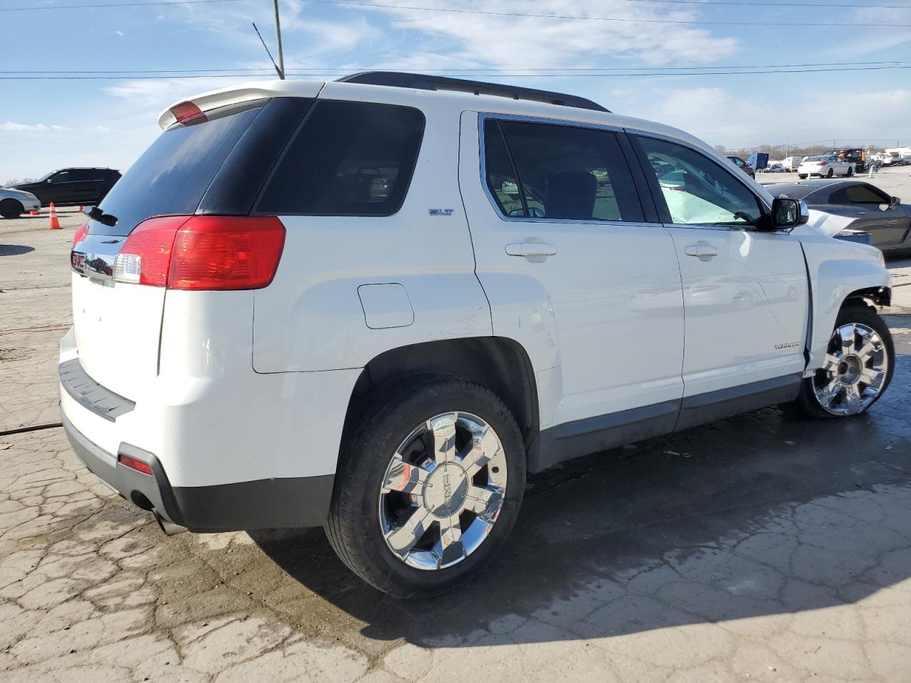 2012 GMC TERRAIN SL - Фото 3
