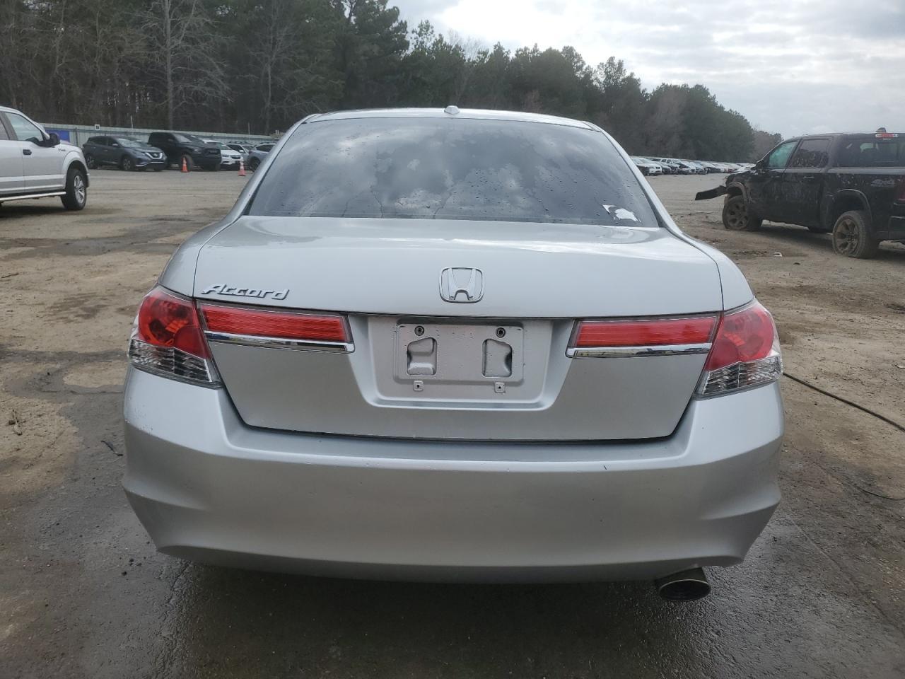 2012 HONDA ACCORD EXL - Image 6