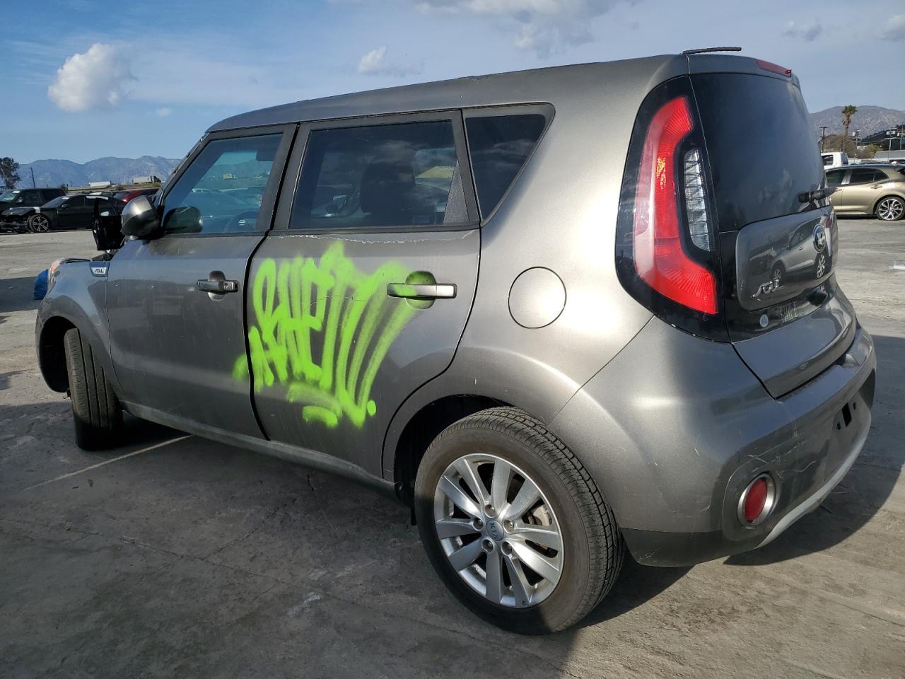 2019 KIA SOUL + - Image 2