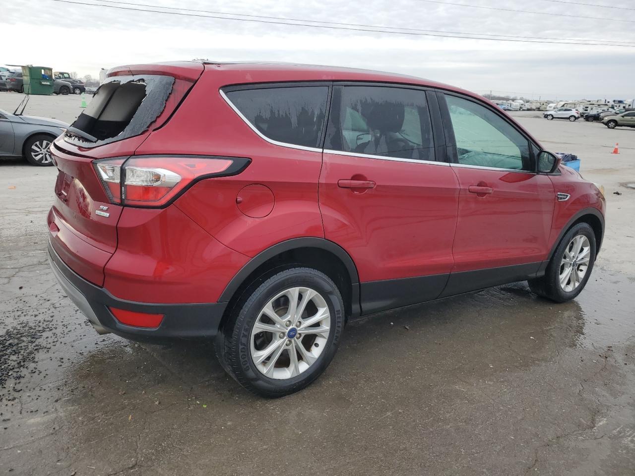 2017 FORD ESCAPE SE - Фото 3
