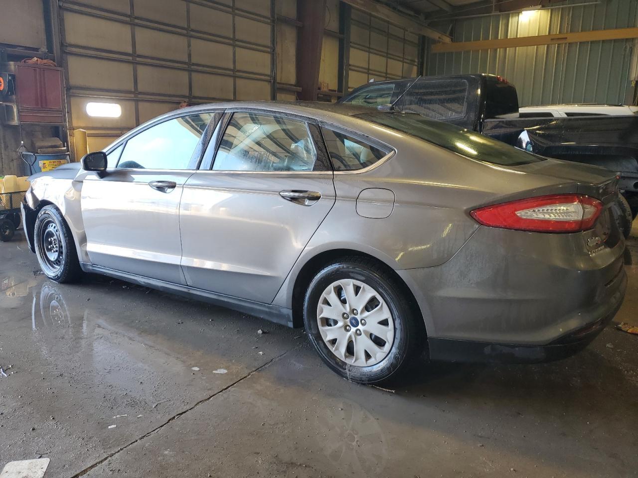 2014 FORD FUSION S - Image 2