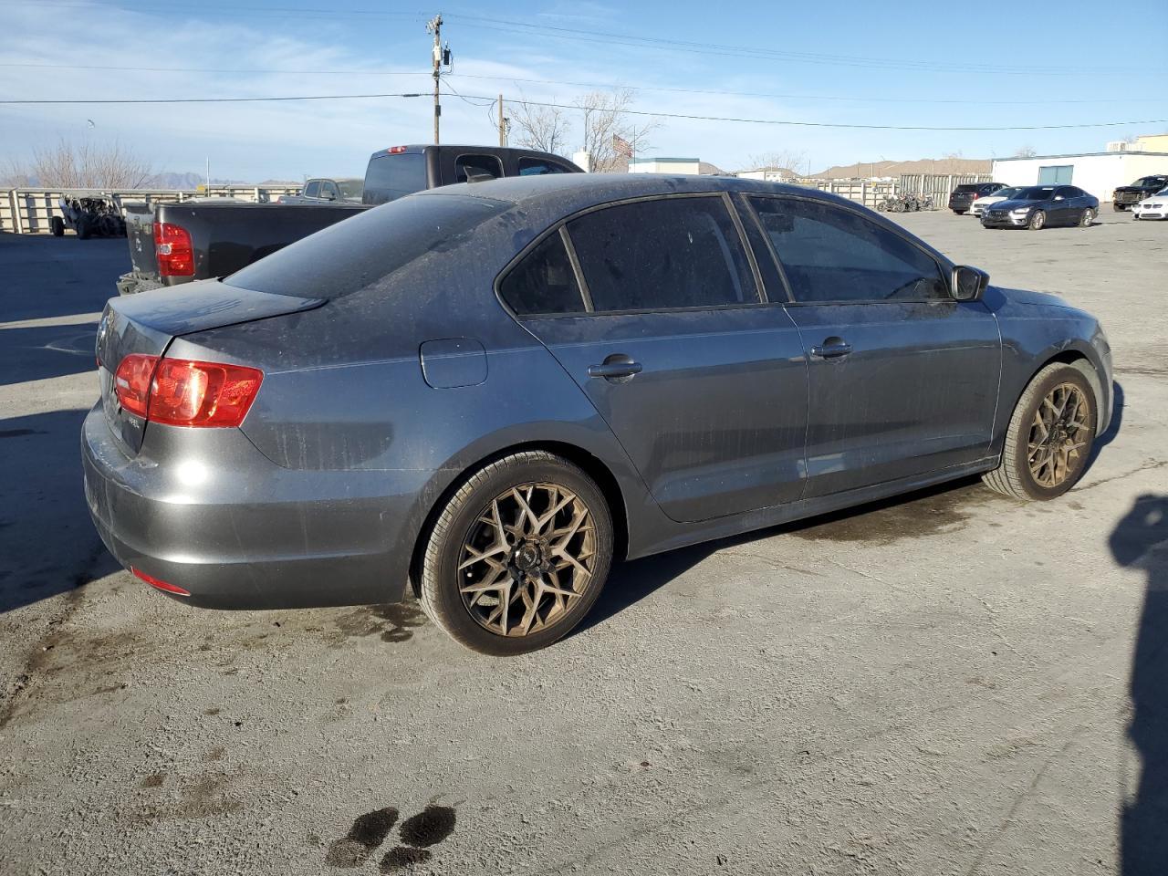2014 VOLKSWAGEN JETTA SEL - Image 3