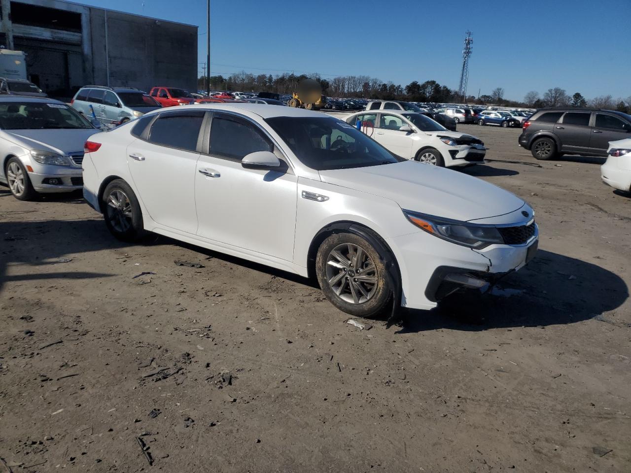 2020 KIA OPTIMA LX - Фото 4
