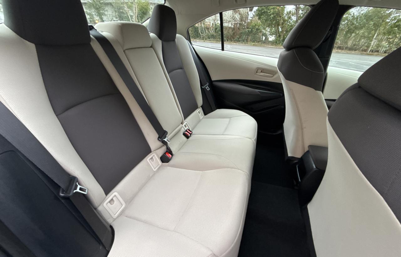 2022 TOYOTA COROLLA LE - Фото 6