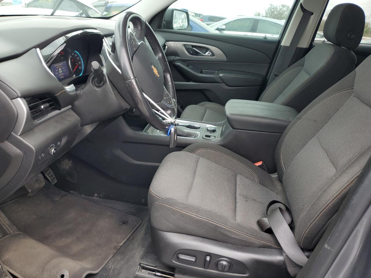 2021 CHEVROLET TRAVERSE L - Фото 7