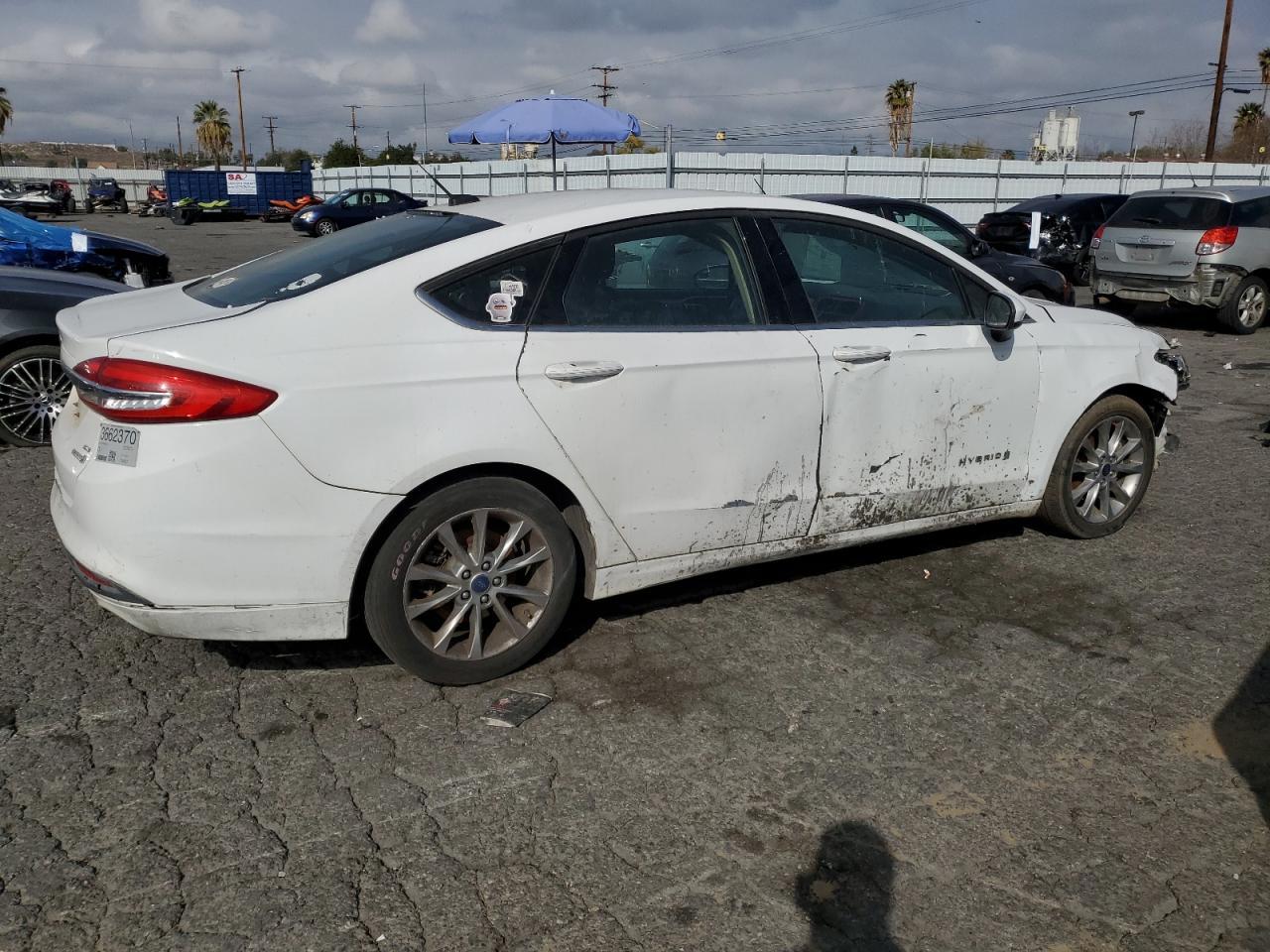 2017 FORD FUSION SE - Фото 3