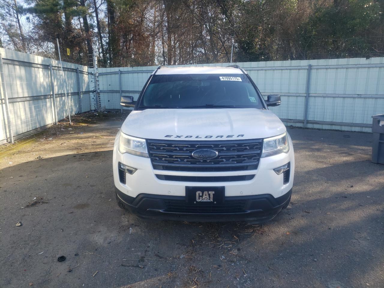 2018 FORD EXPLORER X - Фото 5