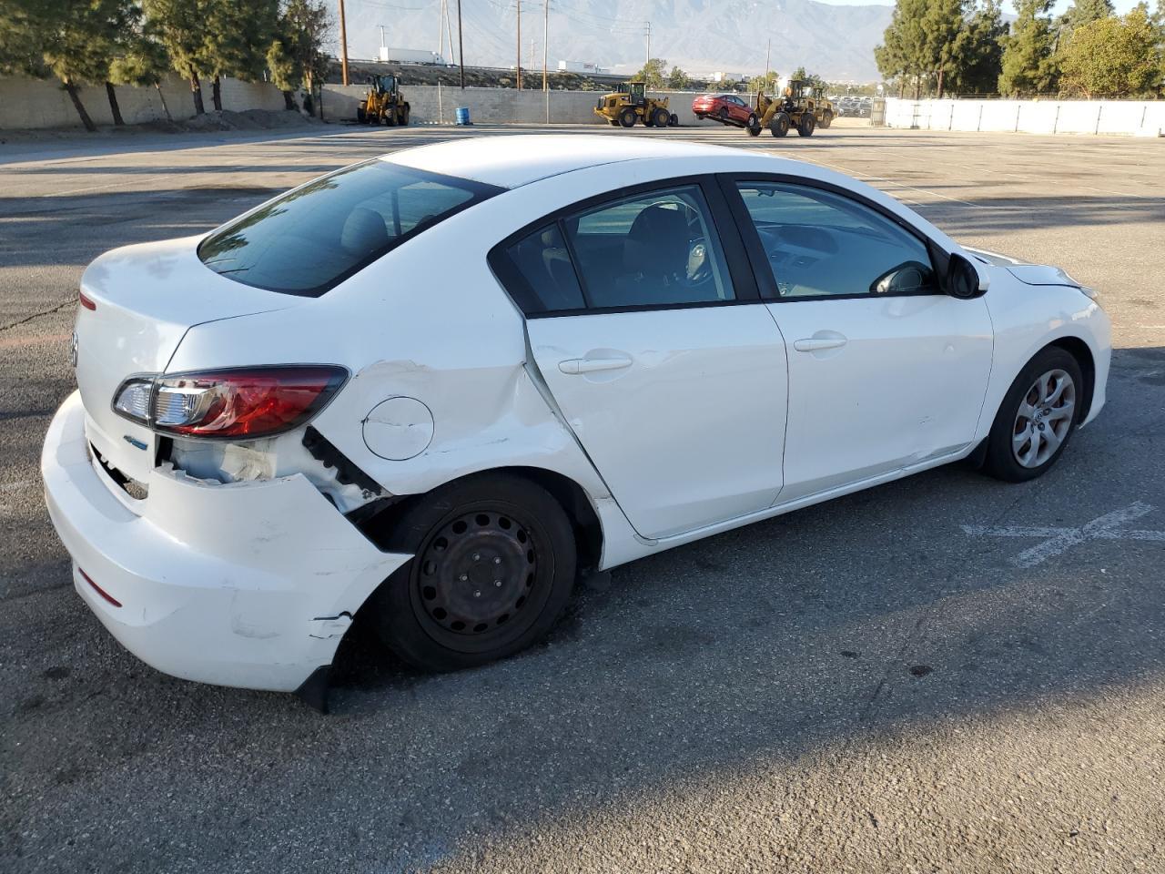 2013 MAZDA 3 I - Фото 3